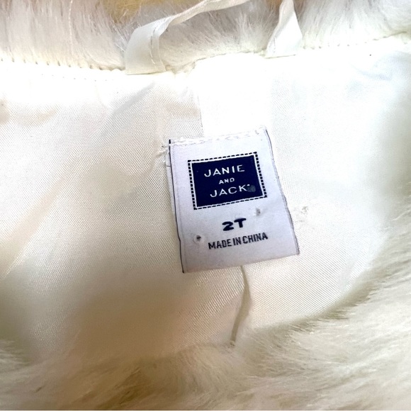Janie & Jack White Fur Vest, Black Ribbon Accent NWOT - Picture 3 of 5